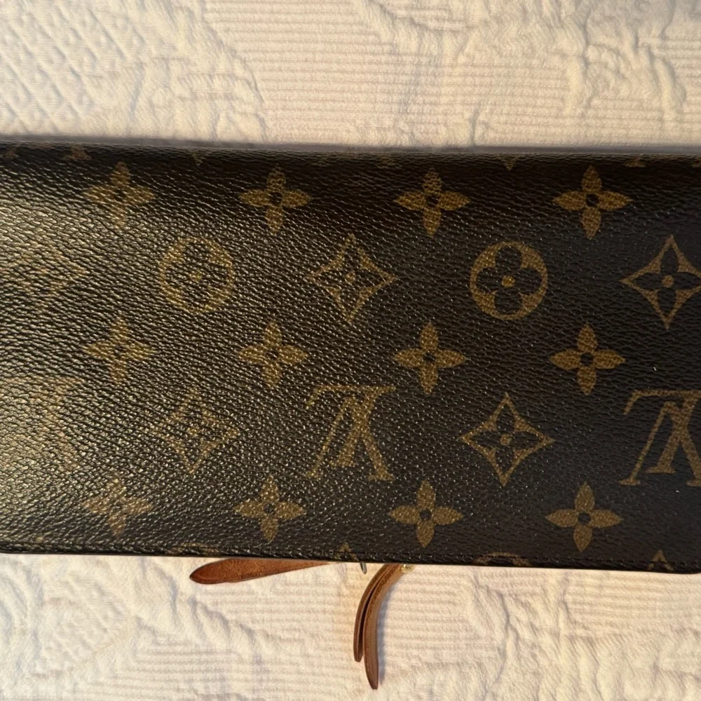 Louis Vuitton Limited Edition Zip Around Long Organizer
